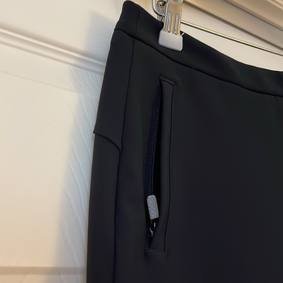 Lululemon Athletica Straight Leg Pants Women’s 6 Black - Picture 4 of 9